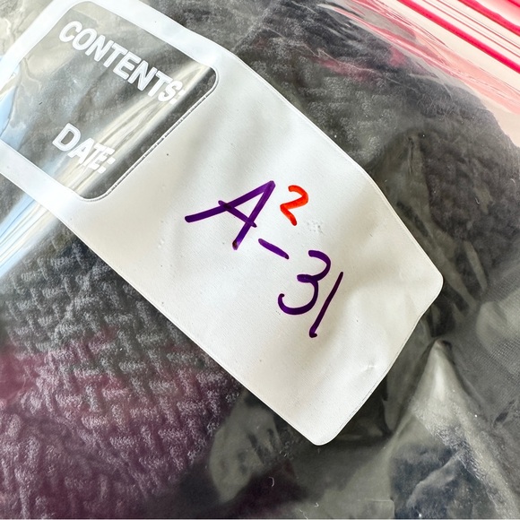 Nip Tuck Swimsuit Womens 4 Black Solid One Piece Neutral Slimming - Picture 12 of 12